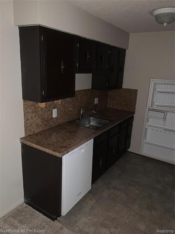 1250 East West Maple Road, Unit 2 Walled Lake, MI 48390 - Photo 3 of 13