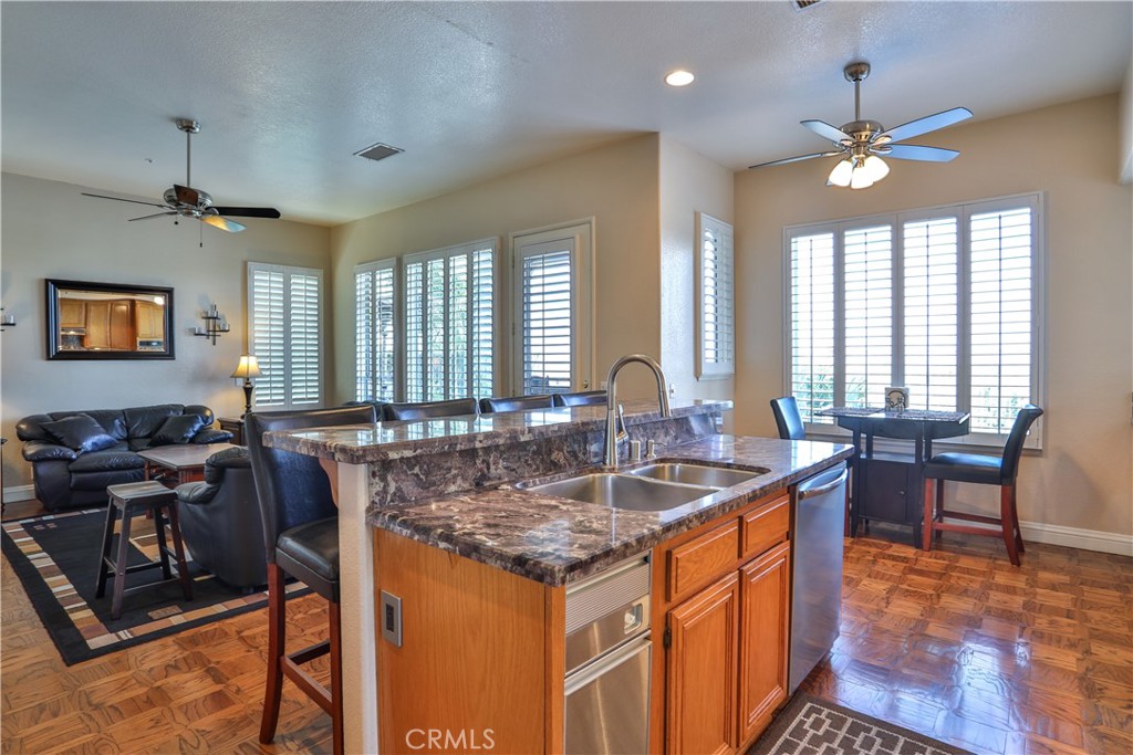 1412 San Clemente Circle Corona, CA 92882 - Photo 21 of 74