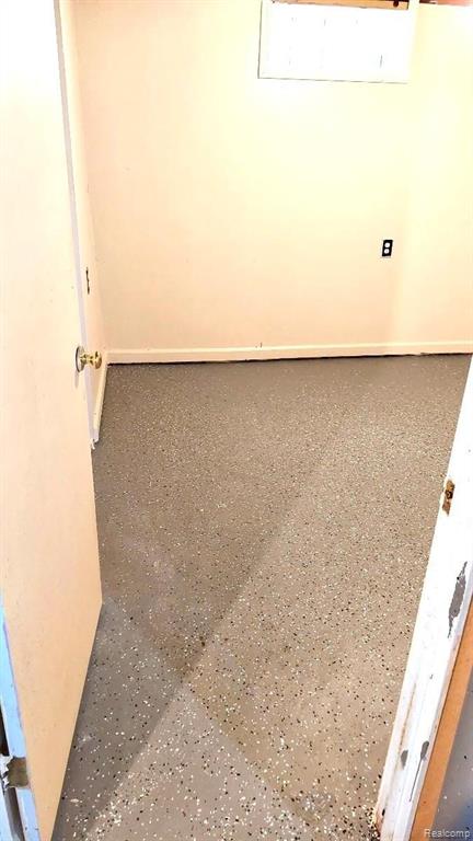 7535 Sterling Street Center Line, MI 48015 - Photo 46 of 48