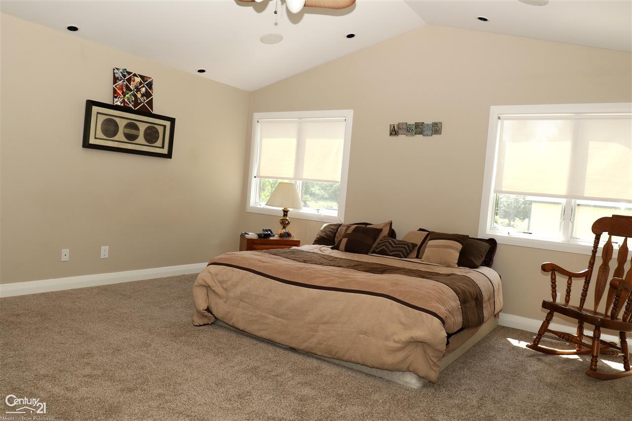 6242 Broadbridge Road Marine City, MI 48039 - Photo 15 of 53 31387071-14.JPG