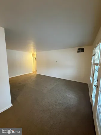 $2,295 | 304 Lakeview Terrace, Unit 304, Princeton, NJ 08540