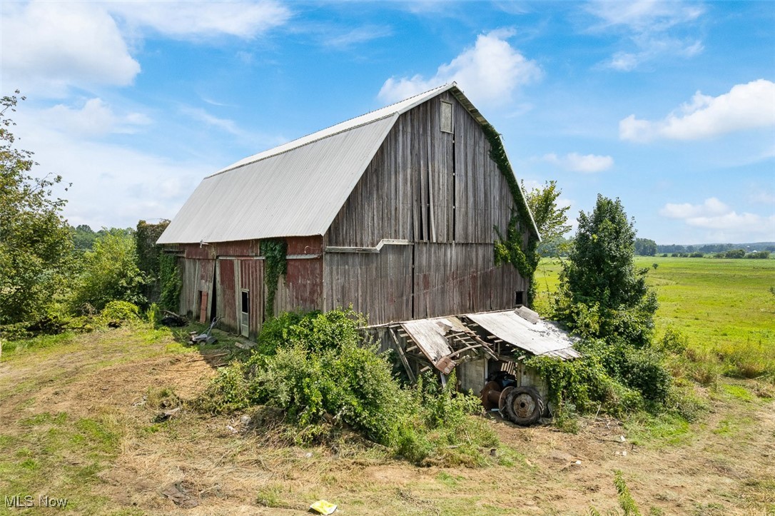 12098 Porr Road Doylestown, OH 44230 - Photo 20 of 34 View of barn