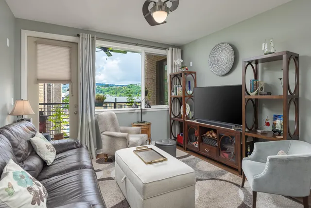 $499,000 | 200 Manufacturers Road, Unit 629, Chattanooga, TN 37405
