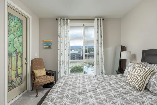 $499,000 | 200 Manufacturers Road, Unit 629, Chattanooga, TN 37405