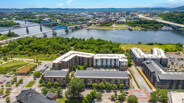 $499,000 | 200 Manufacturers Road, Unit 629, Chattanooga, TN 37405