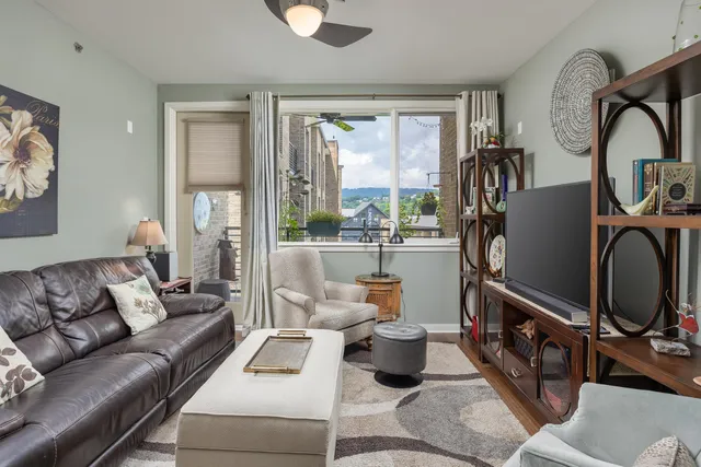 $499,000 | 200 Manufacturers Road, Unit 629, Chattanooga, TN 37405