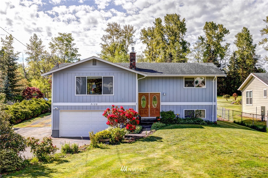 3135 McLeod Road Bellingham, WA 98225 - Photo 2 of 19 Gallery Image 2