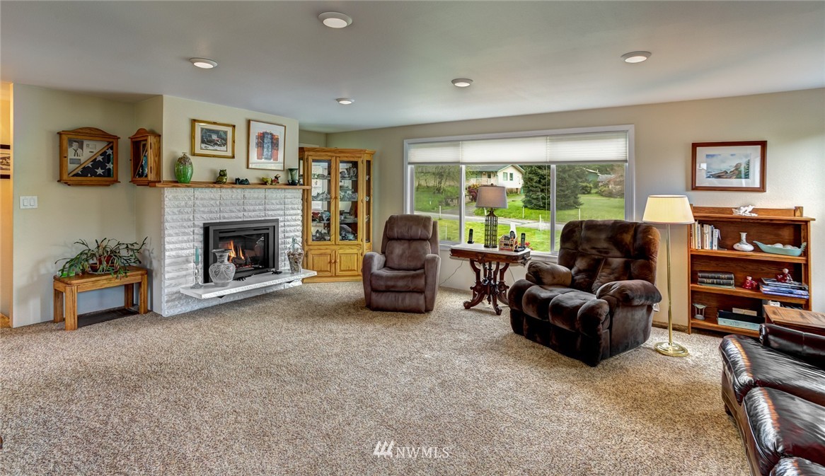 3135 McLeod Road Bellingham, WA 98225 - Photo 6 of 19 Gallery Image 6