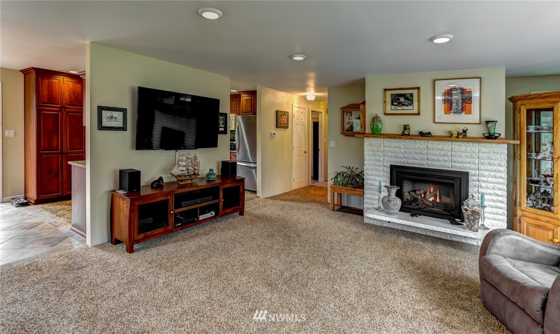 3135 McLeod Road Bellingham, WA 98225 - Photo 7 of 19 Gallery Image 7