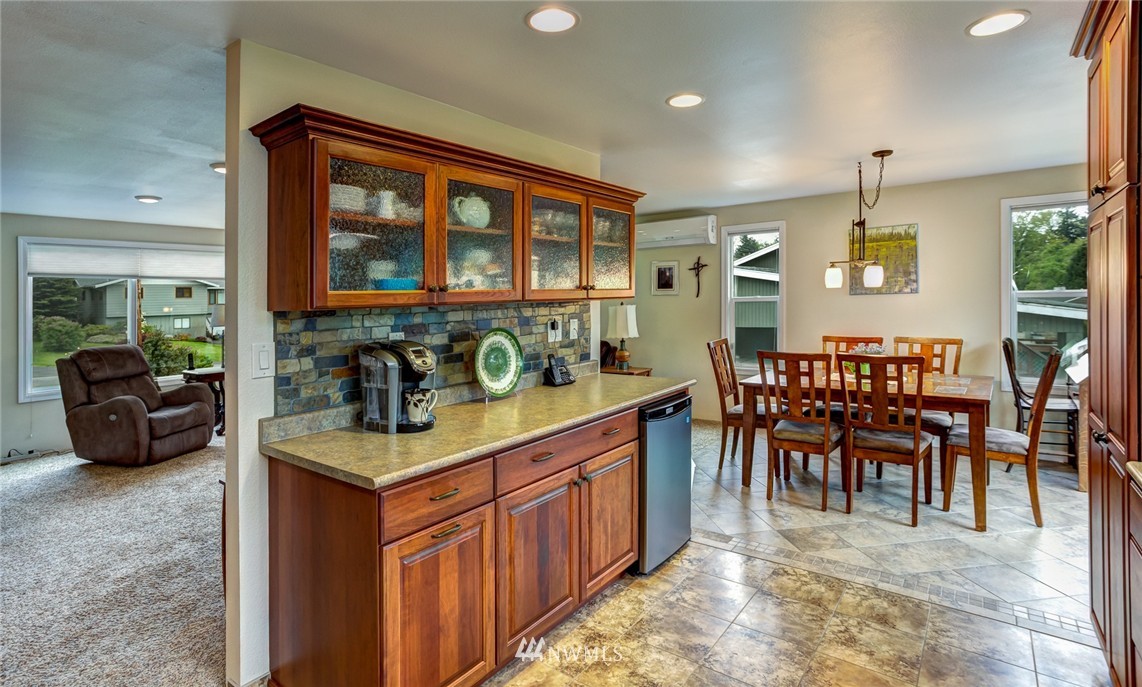 3135 McLeod Road Bellingham, WA 98225 - Photo 9 of 19 Gallery Image 9
