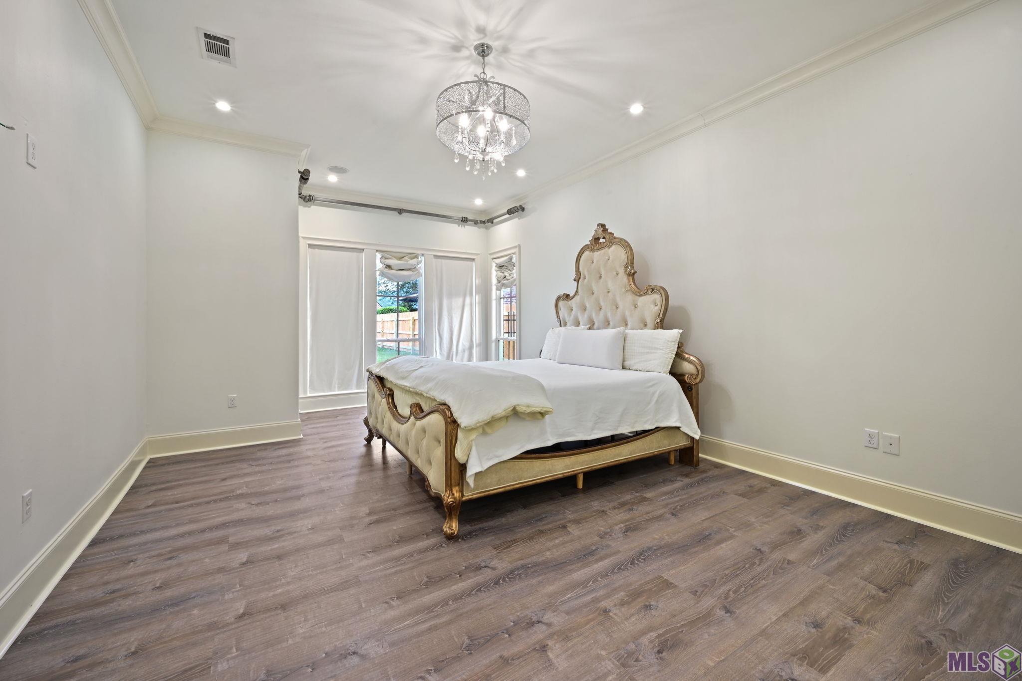 18642 Santa Maria Drive Baton Rouge, LA 70809 - Photo 18 of 38 Primary Suite