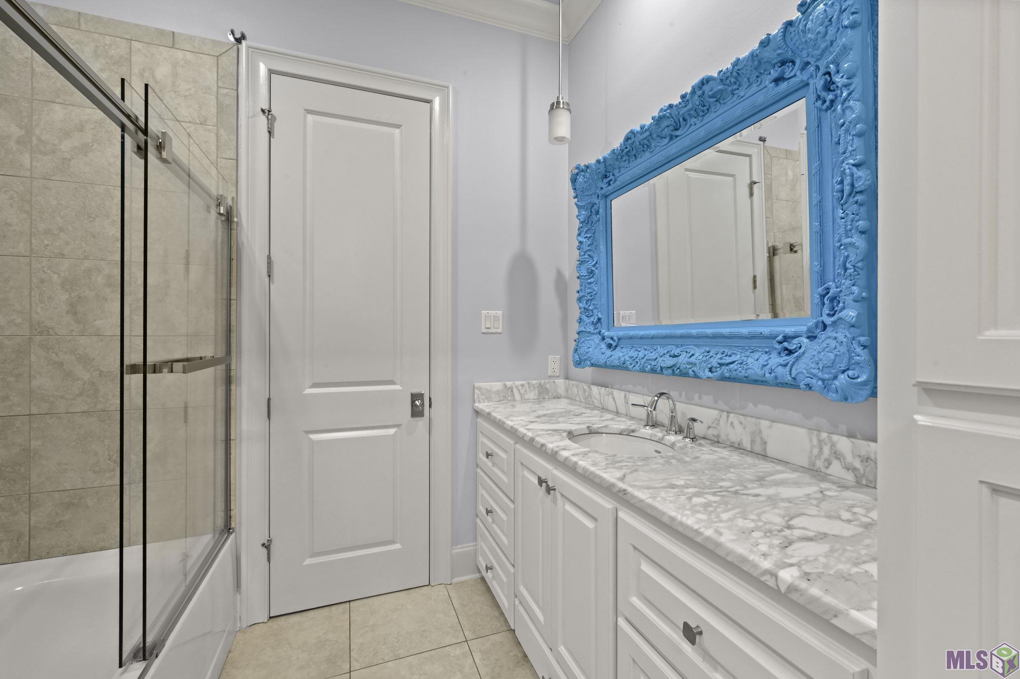 18642 Santa Maria Drive Baton Rouge, LA 70809 - Photo 27 of 38 Extra Full Bathroom