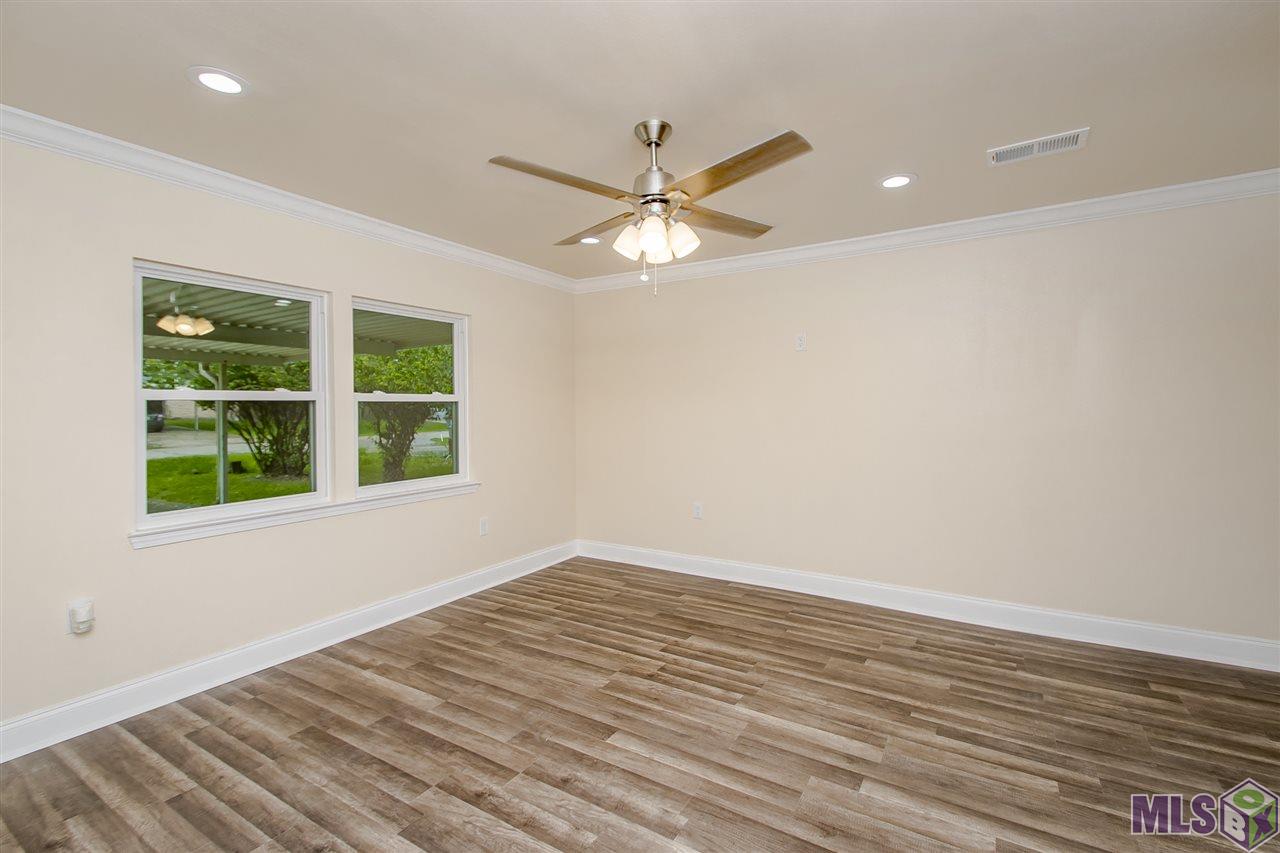 5334 Green Ridge Drive Baton Rouge, LA 70814 - Photo 18 of 31 Master Bedroom #1