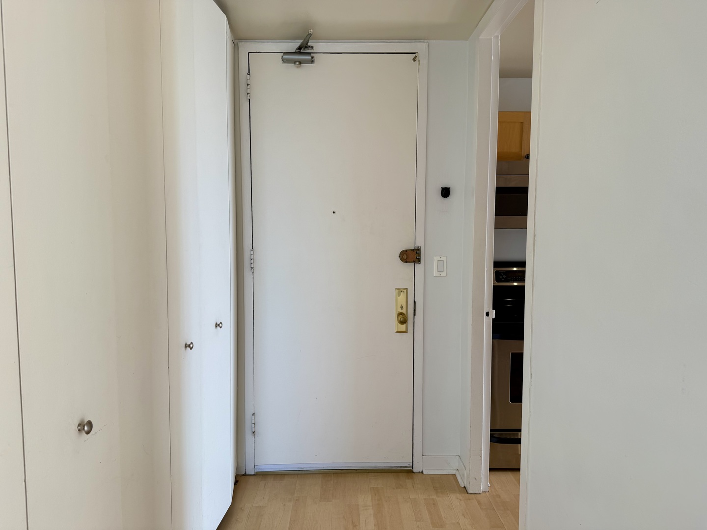 655 West Irving Park Road, Unit 1801 Chicago, IL 60613 - Photo 2 of 22 Gallery Image 2