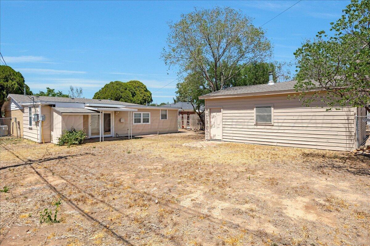 1609 Southwest 35th Avenue Amarillo, TX 79109 - Photo 22 of 25 22-Rear and Shop
