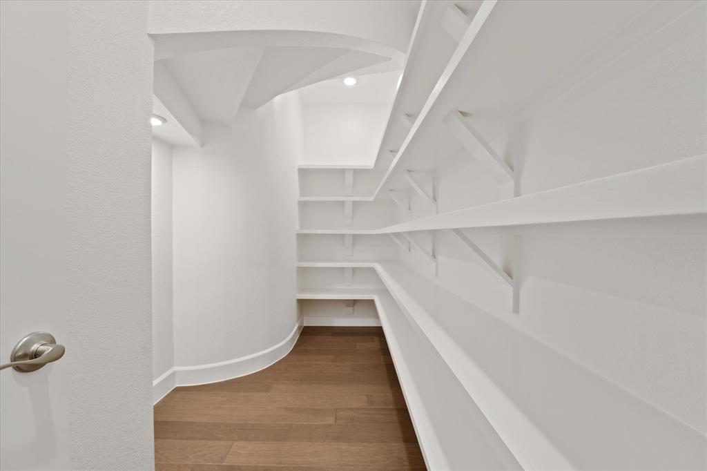 4626 Rillstone Road Midlothian, TX 76065 - Photo 12 of 40 Walk in closet with light wood-style floors