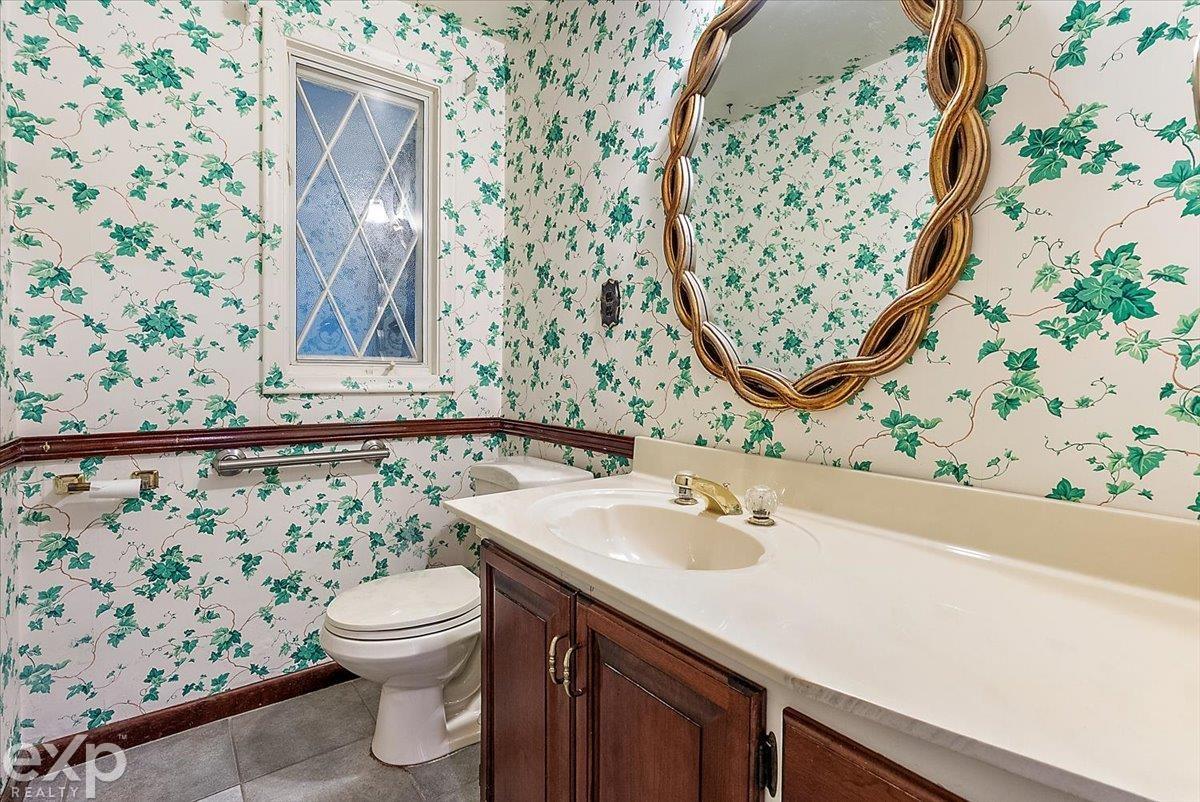 100 Moran Road Grosse Pointe Farms, MI 48236 - Photo 41 of 61