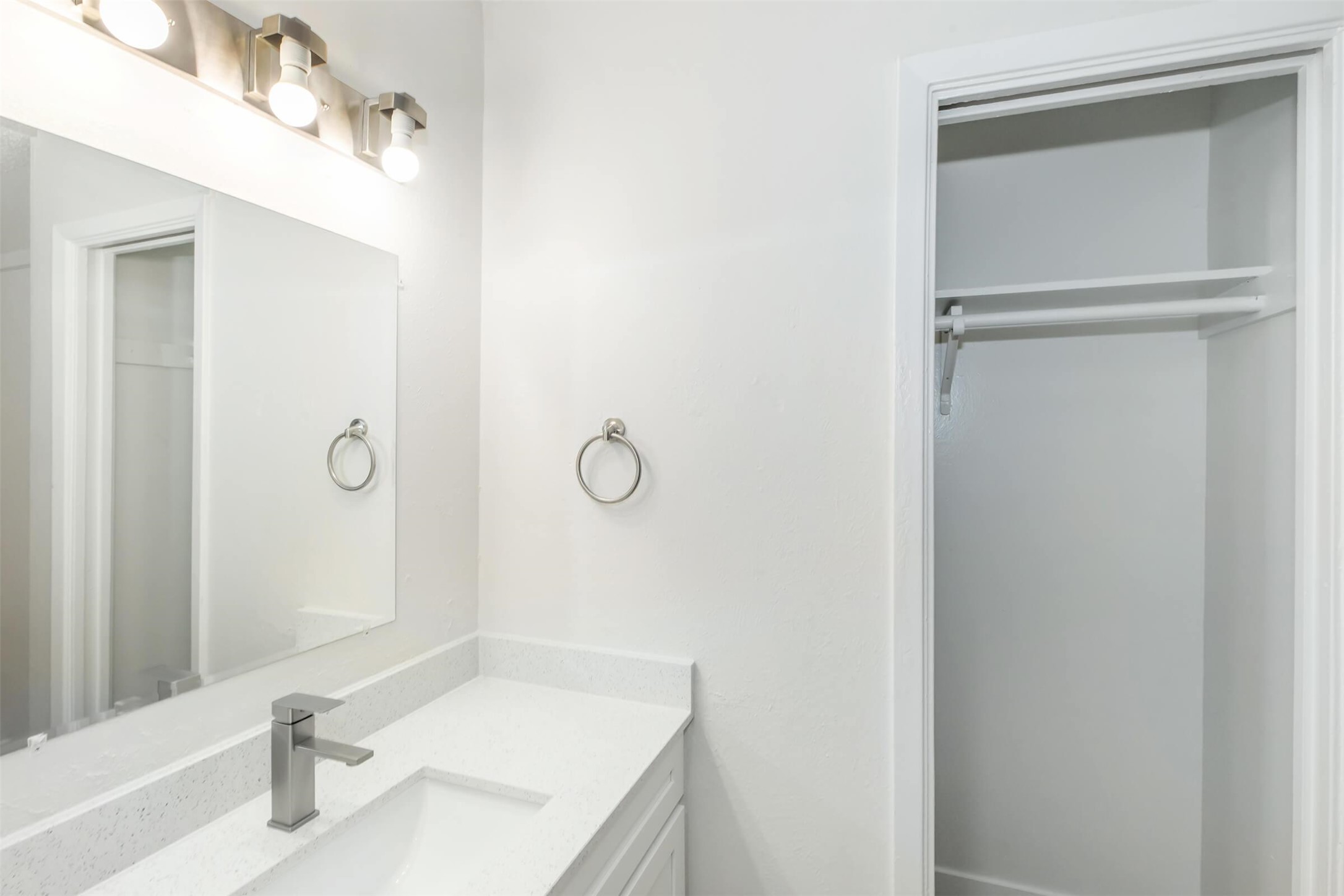 609 East 45th Street, Unit 104 Austin, TX 78751 - Photo 11 of 16