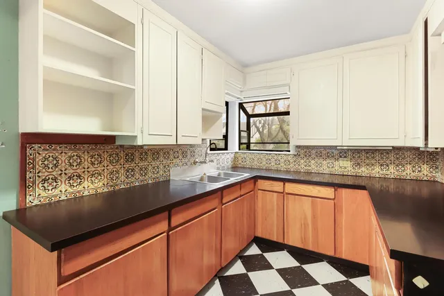 $1,175,000 | 58 College Park, Davis, CA 95616