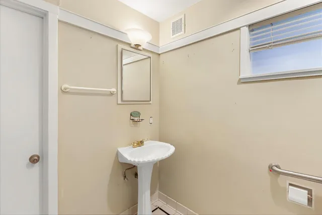 $1,175,000 | 58 College Park, Davis, CA 95616