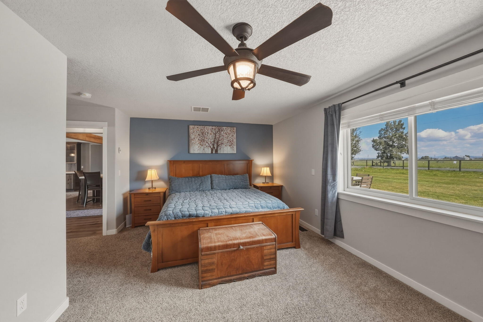 26345 Walker Road Bend, OR 97701 - Photo 25 of 98 24-web-or-mls-Riley_Visuals_036