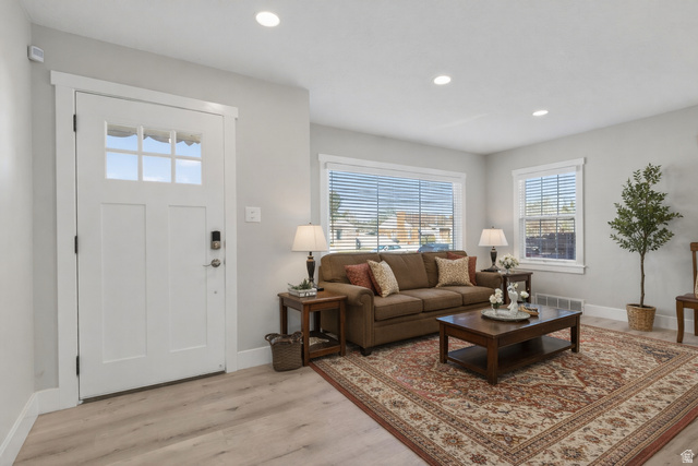 830 750 West Provo, UT 84604 - Photo 5 of 29