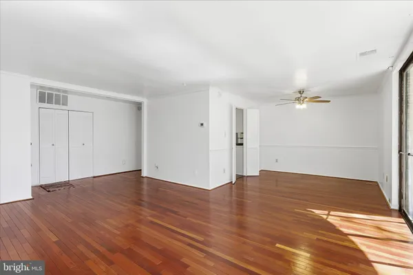$179,900 | 3360 Huntley Square Drive, Unit B1, Temple Hills, MD 20748