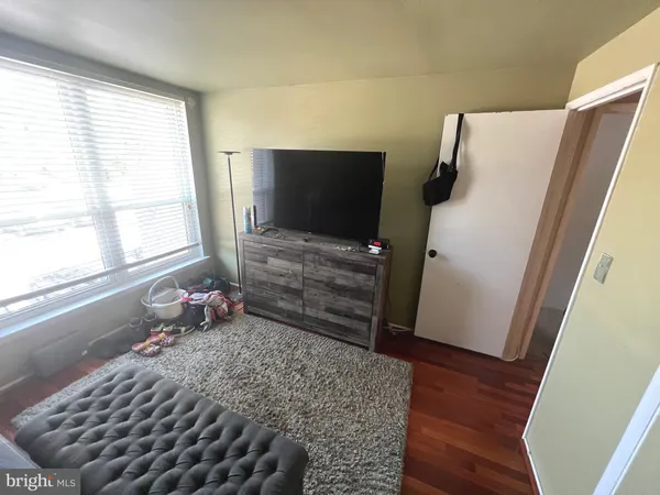 $179,900 | 3360 Huntley Square Drive, Unit B1, Temple Hills, MD 20748