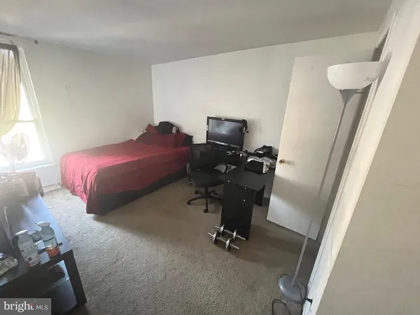 $179,900 | 3360 Huntley Square Drive, Unit B1, Temple Hills, MD 20748