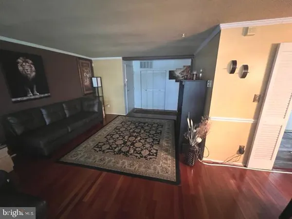 $179,900 | 3360 Huntley Square Drive, Unit B1, Temple Hills, MD 20748