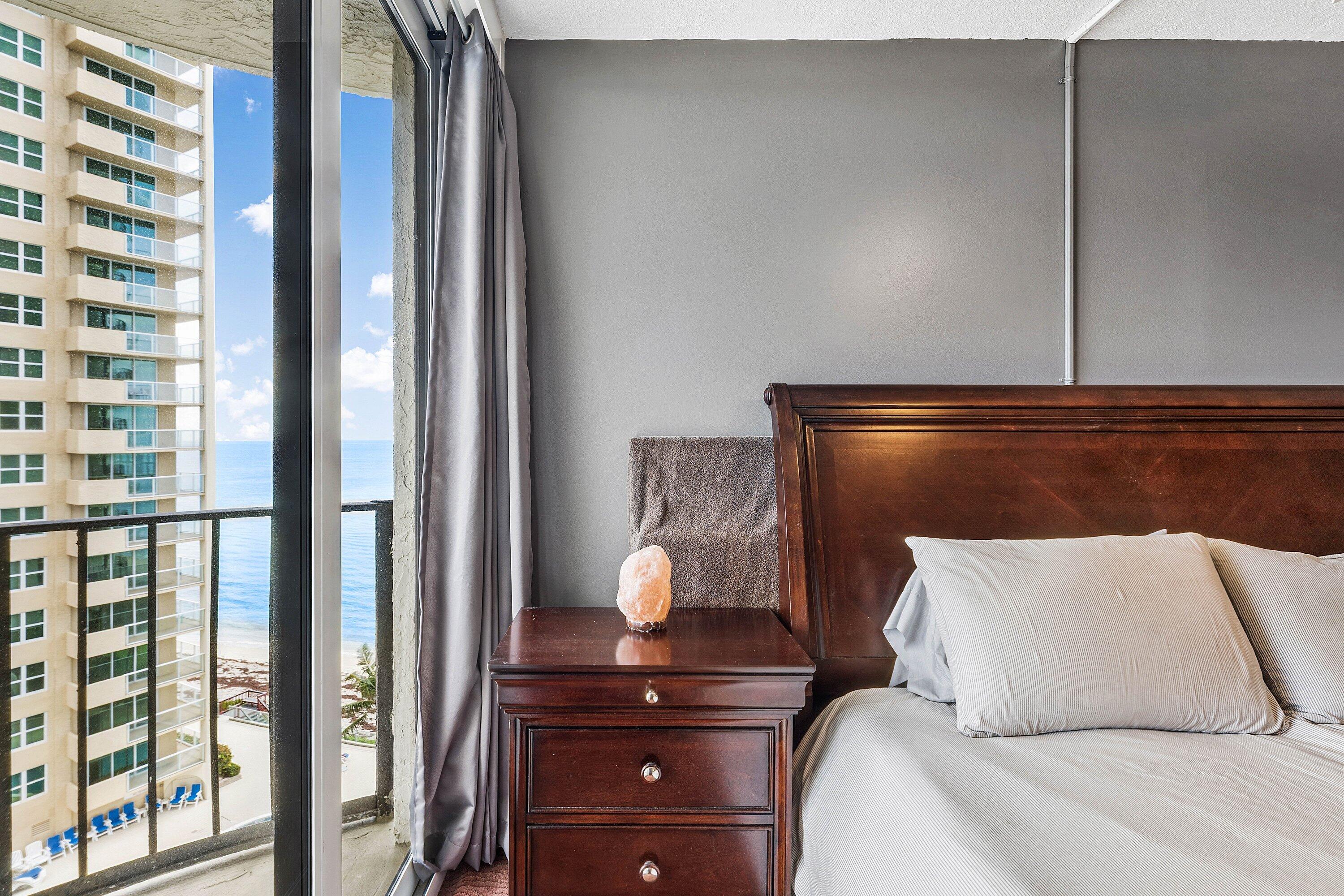 5420 North Ocean Drive, Unit 905 West Palm Beach, FL 33404 - Photo 18 of 49 020-5420NorthOceanDrive-905-RivieraBeach