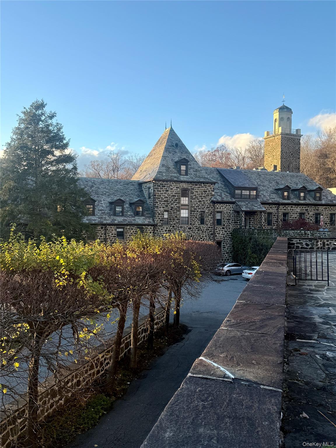 341 Furnace Dock Road, Unit 35 Cortlandt Manor, NY 10567 - Photo 25 of 25 a view of a terrace with sitting area