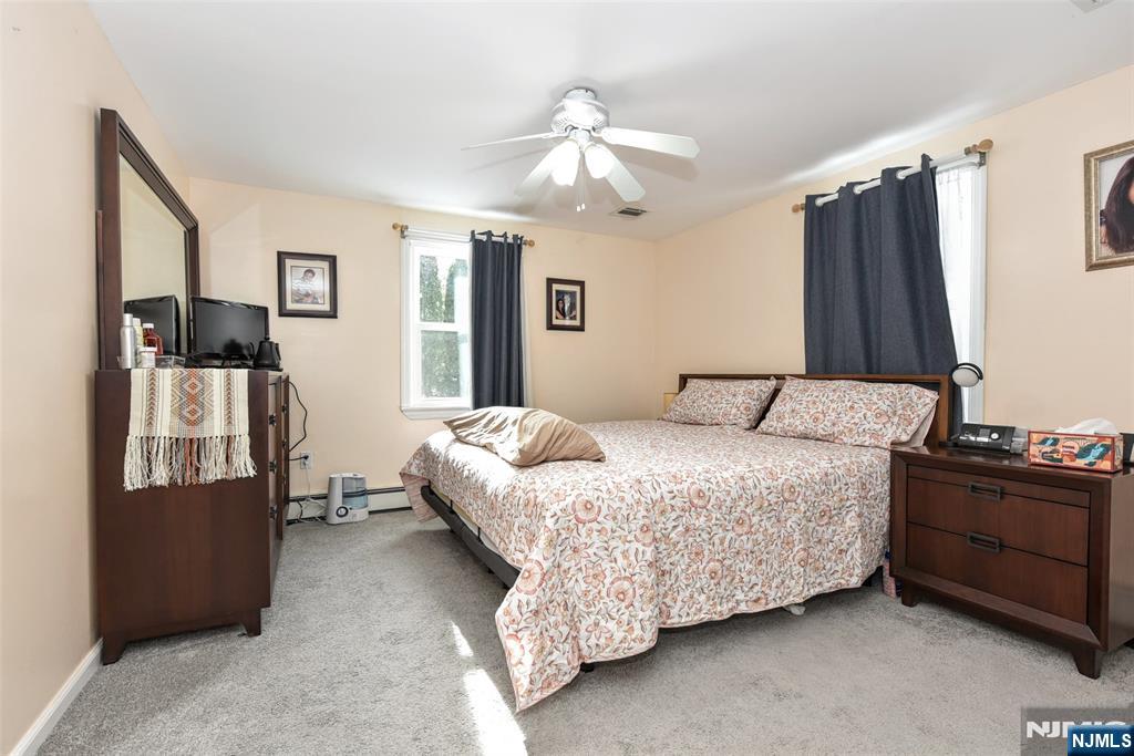 179 Kakeout Road Butler, NJ 07405 - Photo 13 of 38