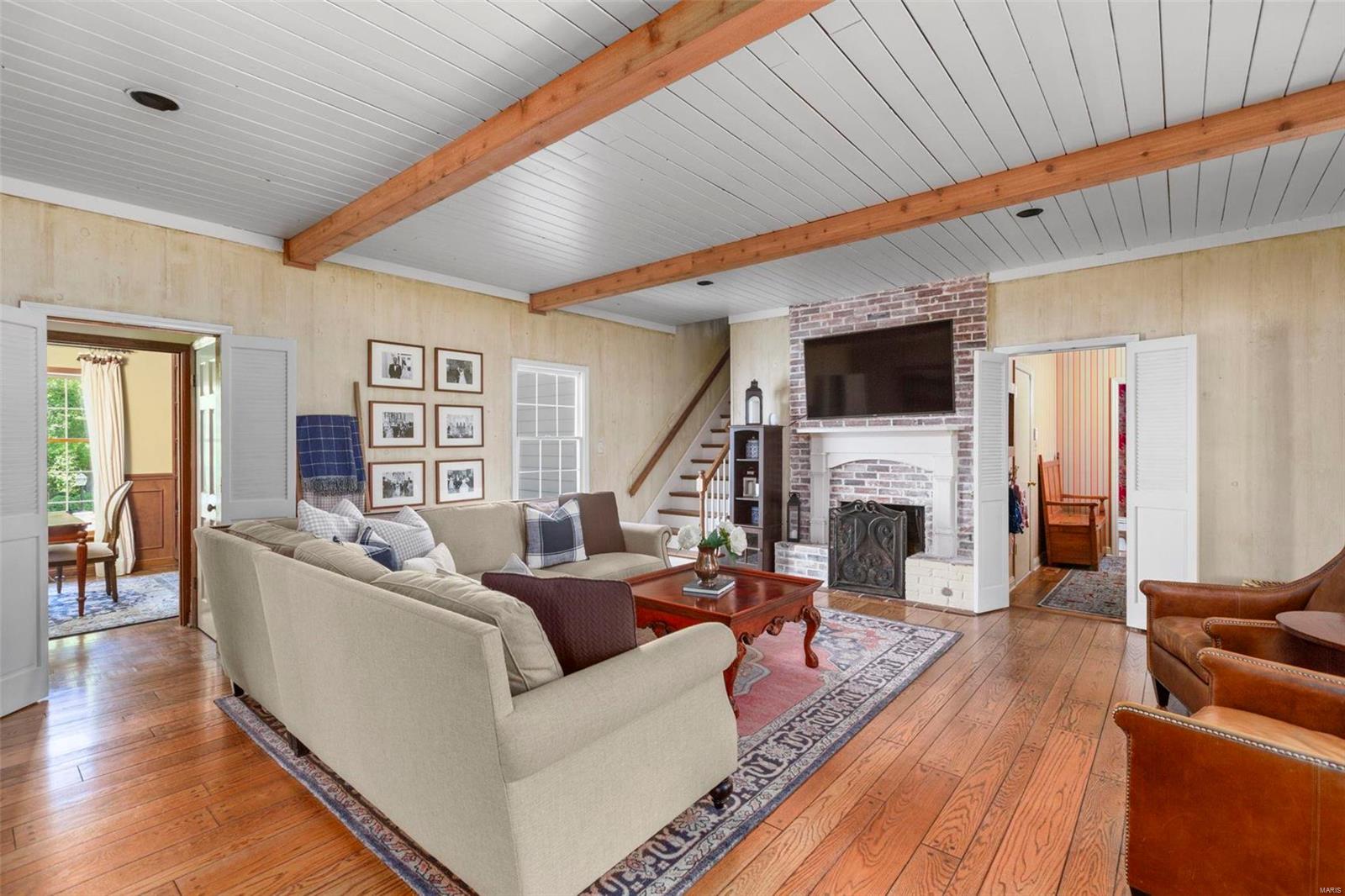 9754 Old Warson Road Ladue, MO 63124 - Photo 17 of 40