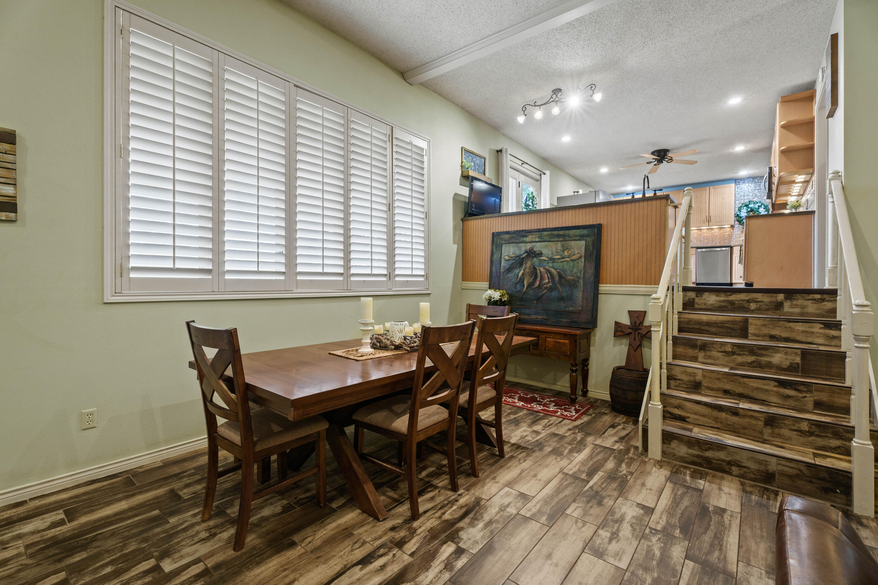 47 South Lake Shore Drive Ransom Canyon, TX 79366 - Photo 14 of 33 a dining room with furniture and window