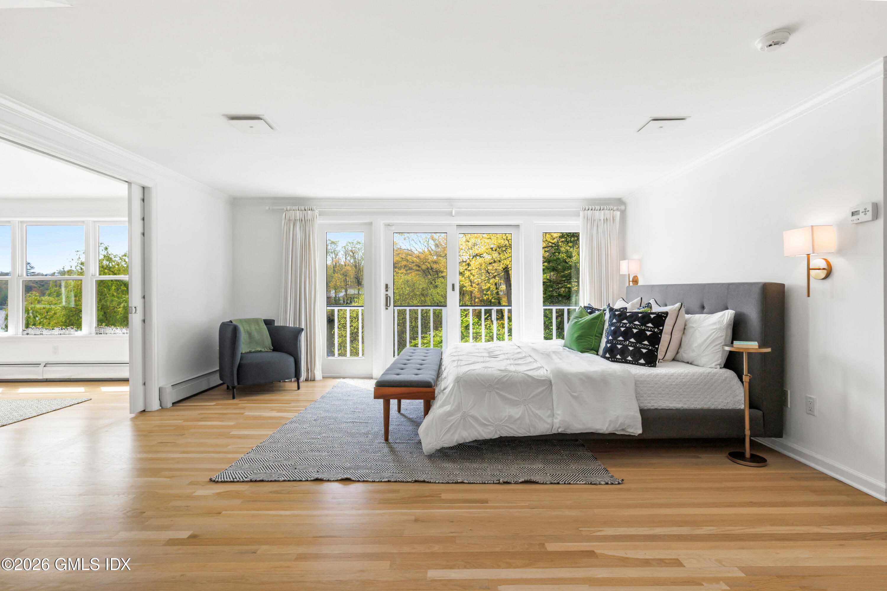 74 Long Meadow Road Riverside, CT 06878 - Photo 11 of 38 Primary Suite