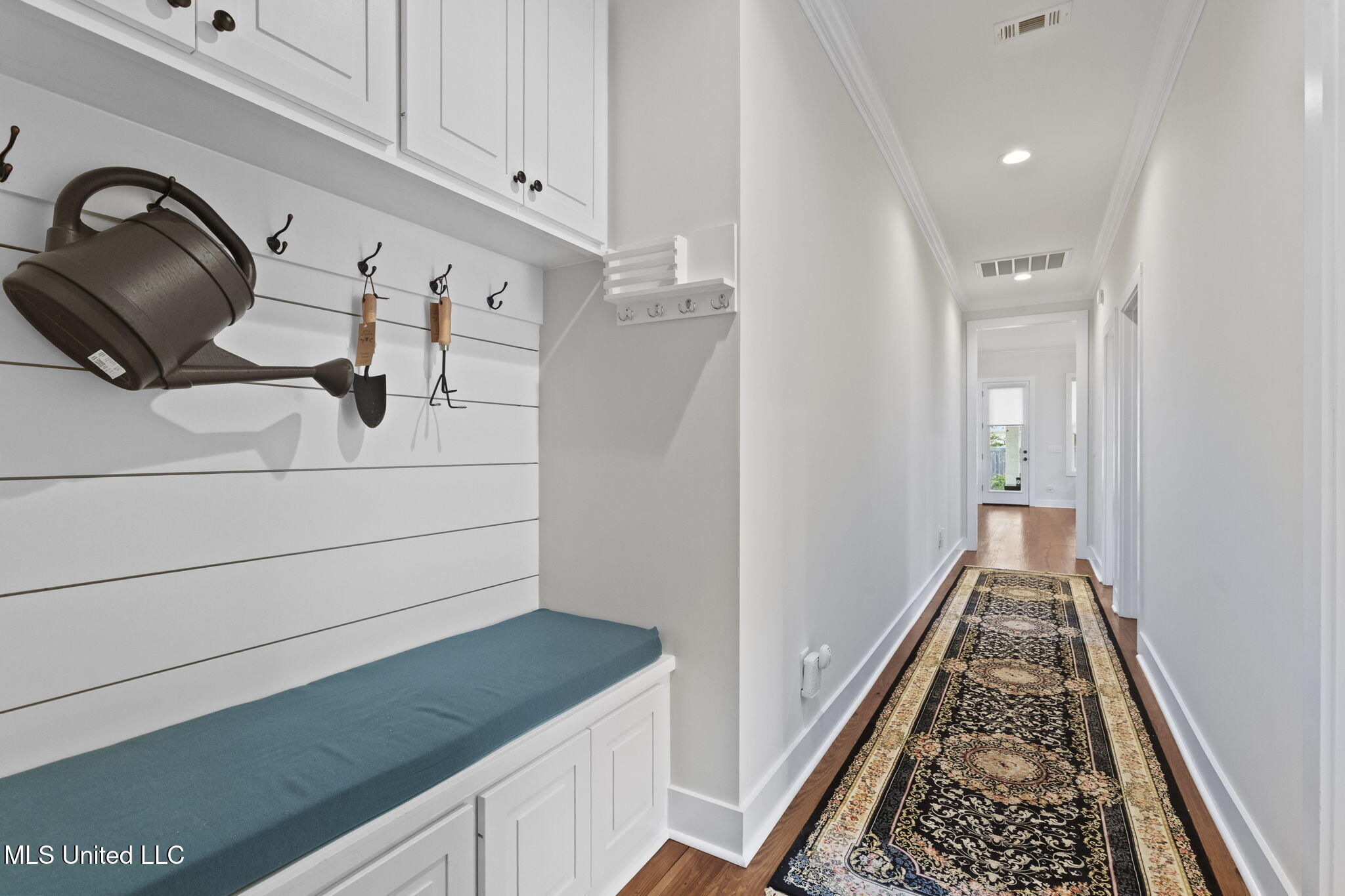 433 Crossvine Place Madison, MS 39110 - Photo 35 of 51 Hallway from Garage