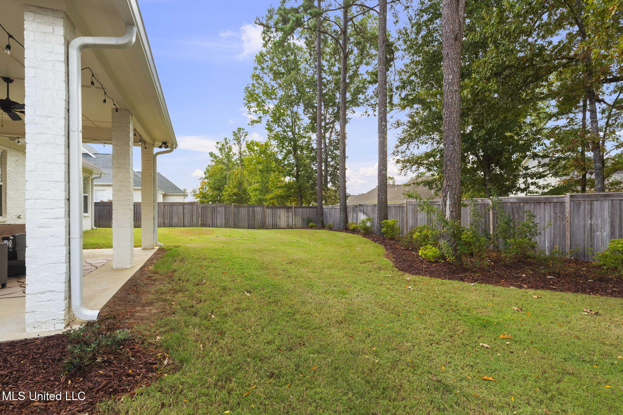 433 Crossvine Place Madison, MS 39110 - Photo 38 of 51 Fully Fenced Backyard