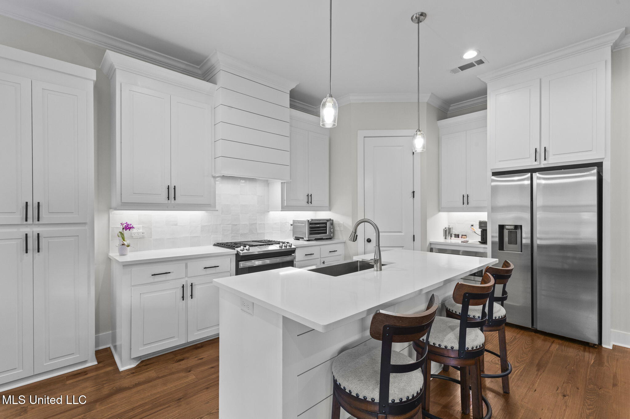 433 Crossvine Place Madison, MS 39110 - Photo 9 of 51 Kitchen