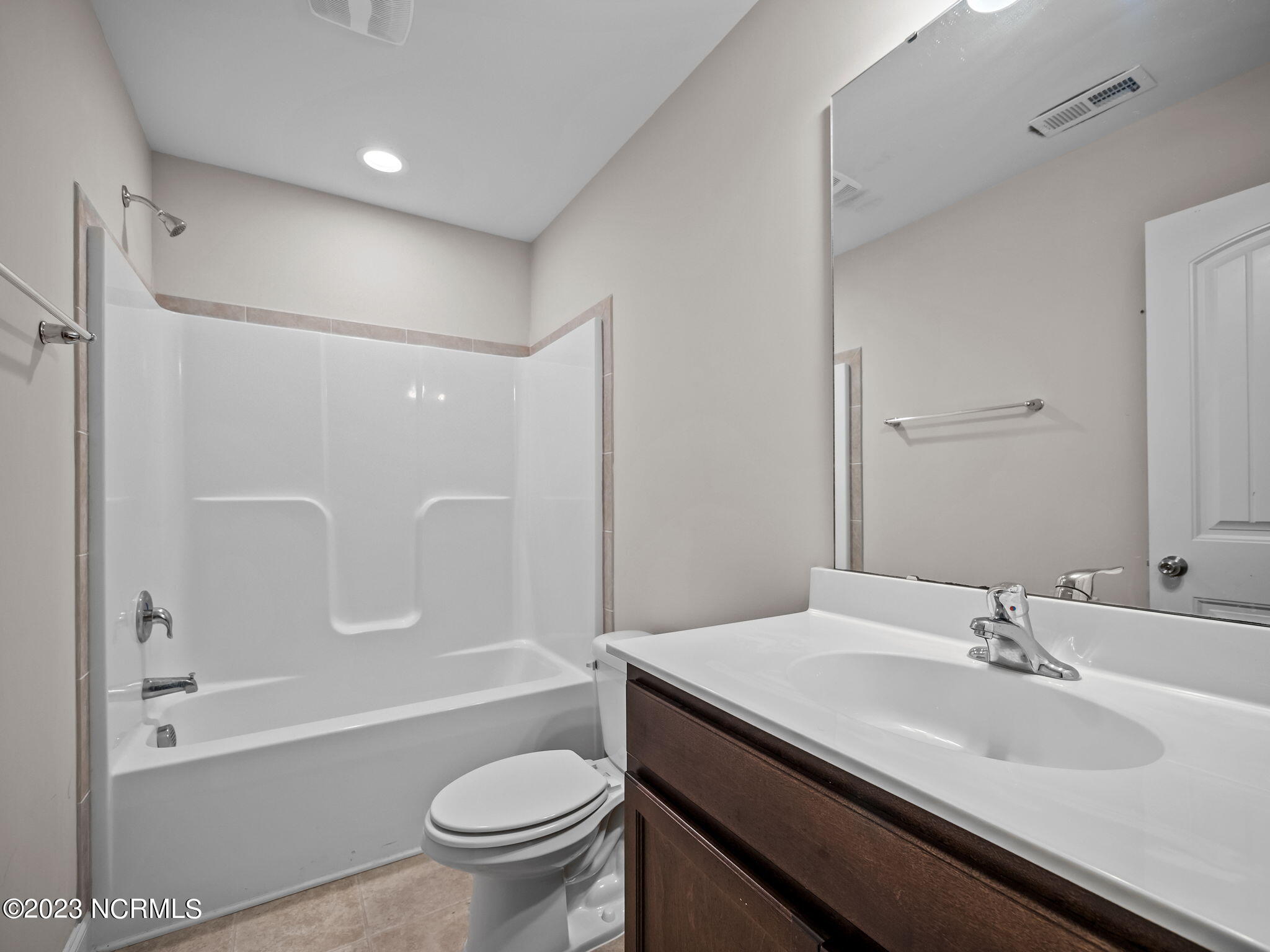 416 Belhaven Court Holly Ridge, NC 28445 - Photo 33 of 51 46-web-or-mls-46-print-P4250150