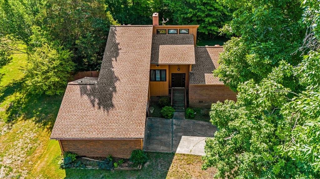 2016 Ledford Road Greensboro, NC 27406 - Photo 40 of 49