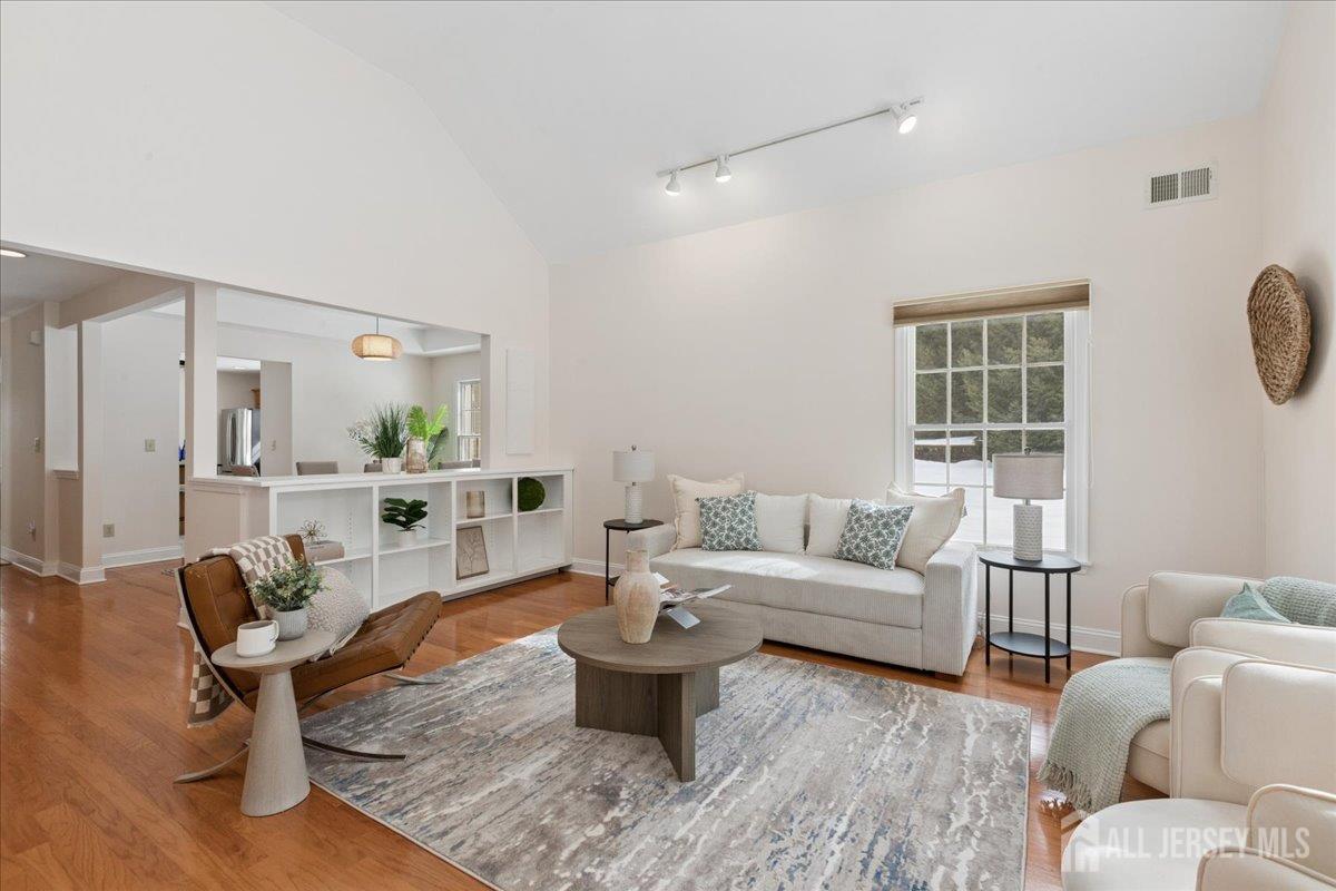 45 Hedge Row Road Plainsboro, NJ 08540 - Photo 14 of 31