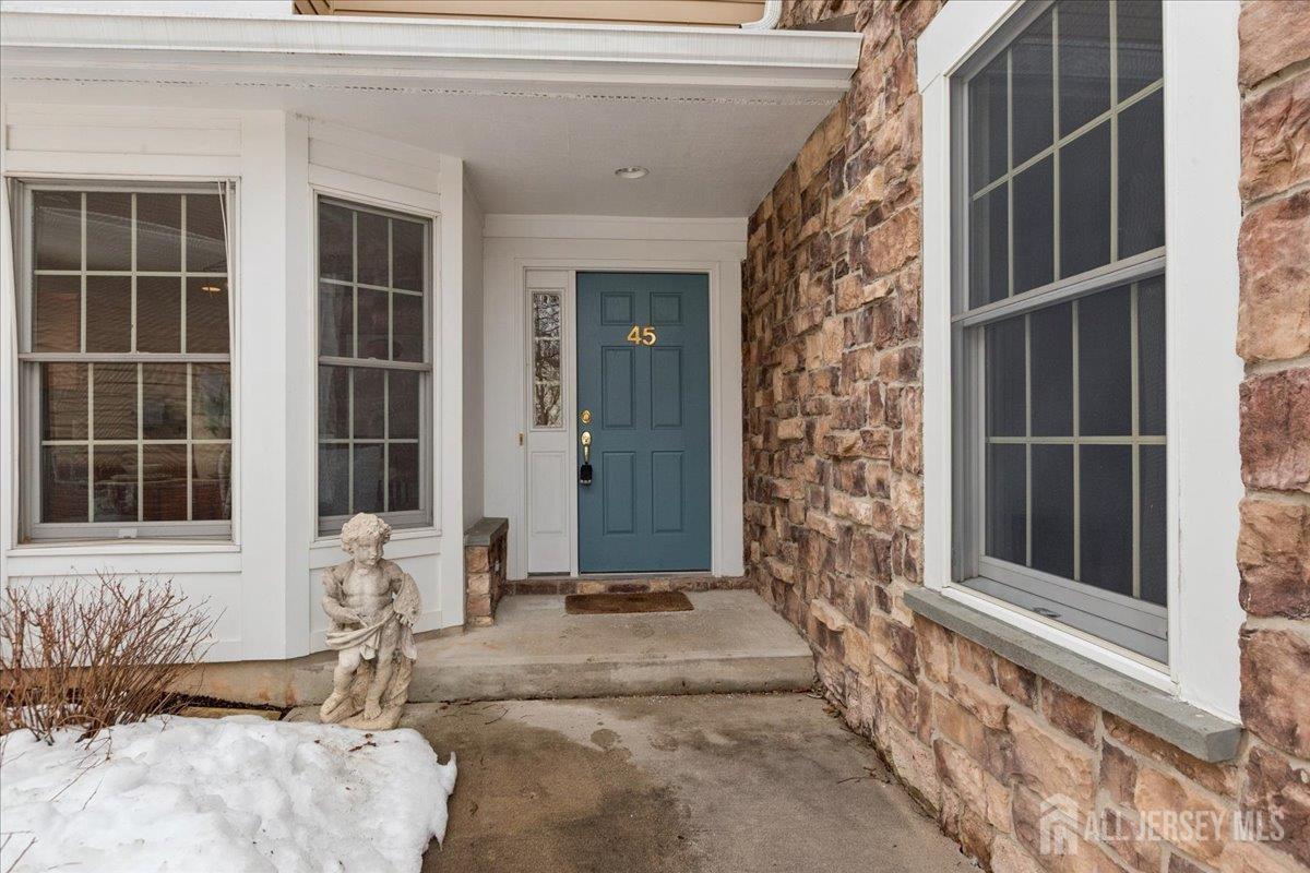 45 Hedge Row Road Plainsboro, NJ 08540 - Photo 2 of 31