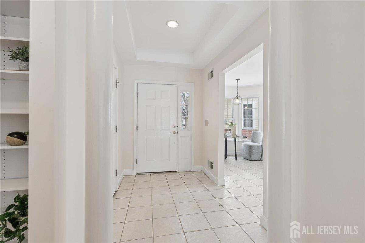 45 Hedge Row Road Plainsboro, NJ 08540 - Photo 3 of 31