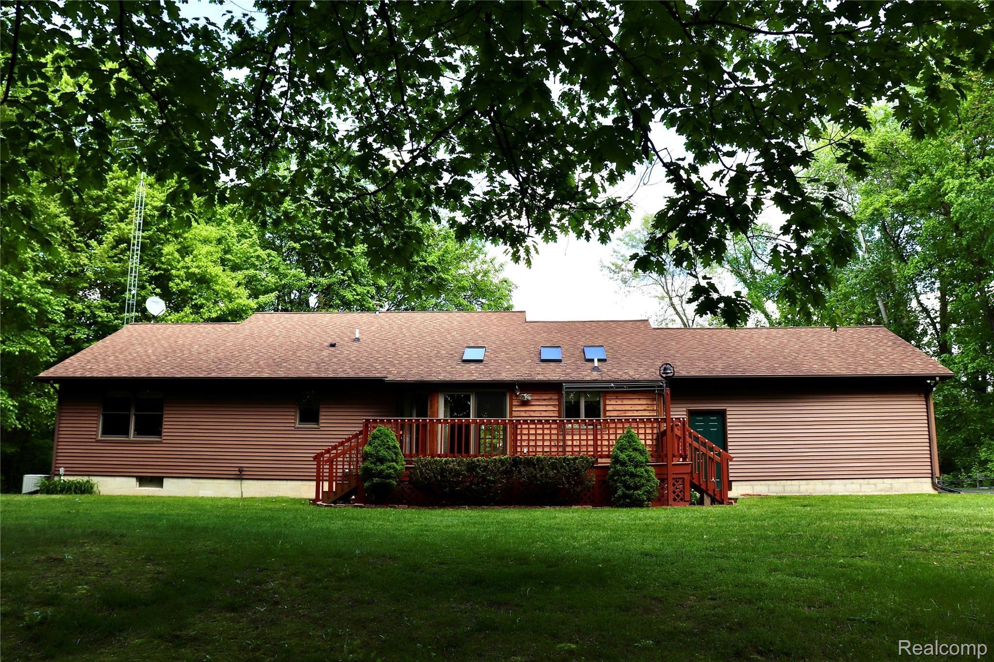 13241 North Genesee Road Clio, MI 48420 - Photo 4 of 48 C9F7A24E-7A73-425D-8294-2CBAB189AEDB.jpeg