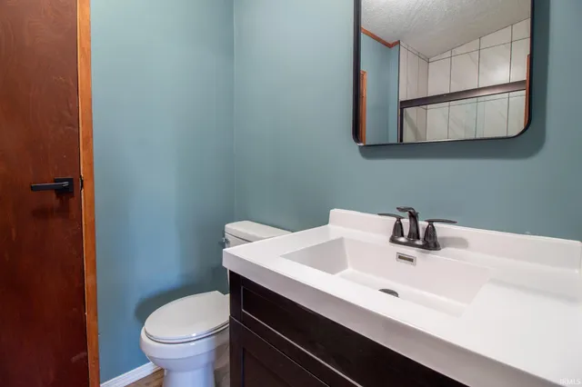 $129,900 | 6893 US Highway 27, Ridgeville, IN 47380