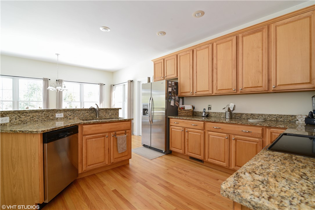 52 Beaver River Road Richmond, RI 02892 - Photo 11 of 26