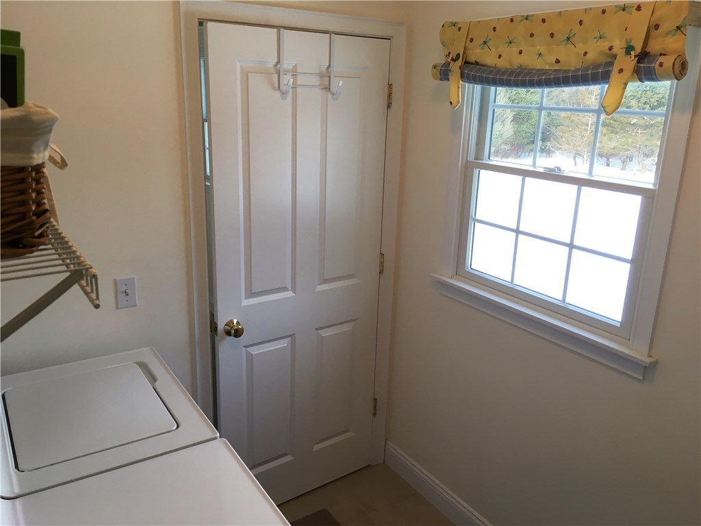 52 Beaver River Road Richmond, RI 02892 - Photo 16 of 26