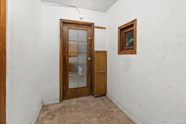 $167,000 | 643 Michael Road, Newton, KS 67114