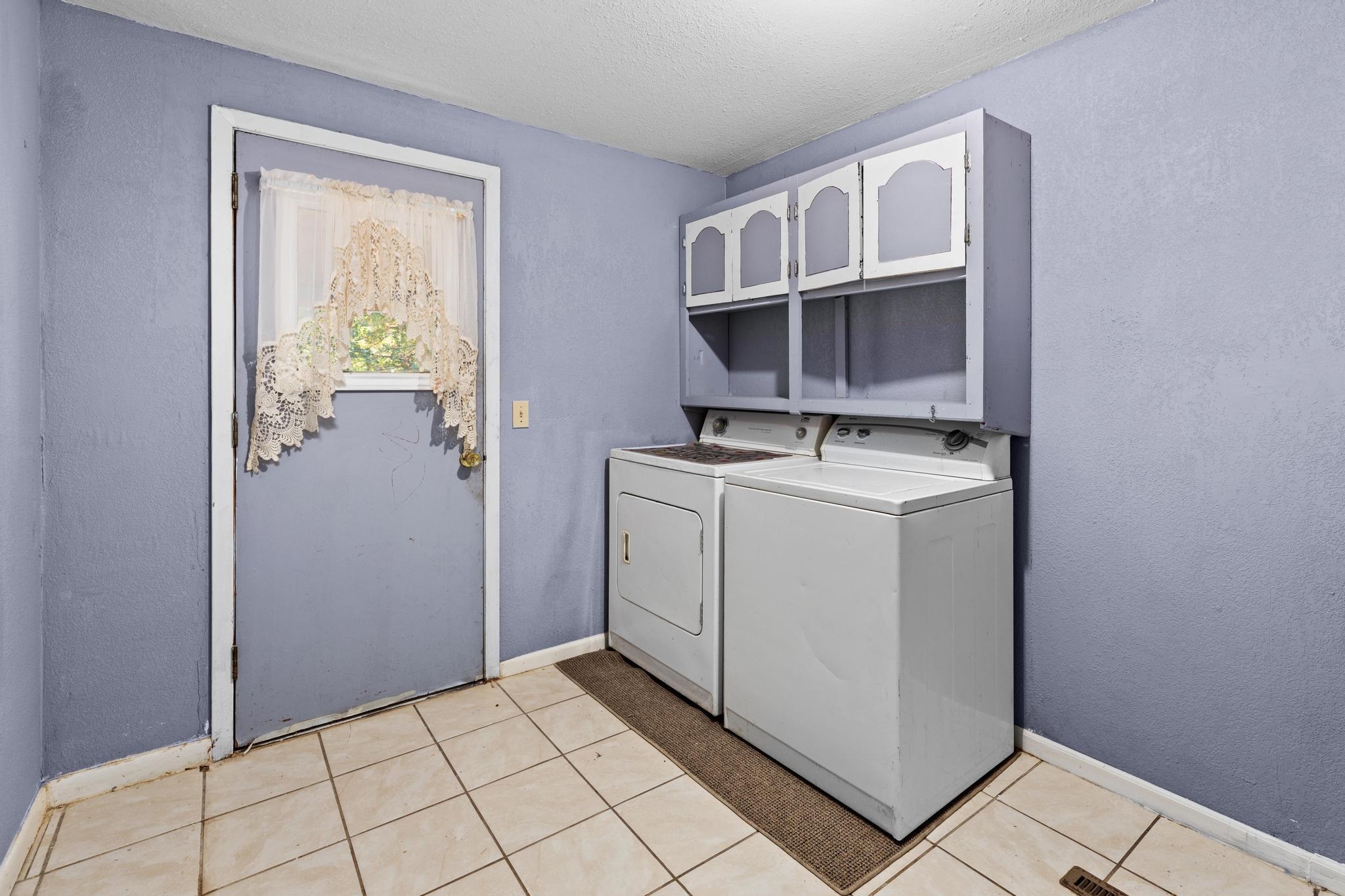 643 Michael Road Newton, KS 67114 - Photo 21 of 36